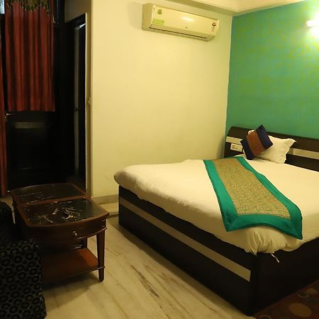 Airport Hotel Aerocity Inn Νέο Δελχί Εξωτερικό φωτογραφία