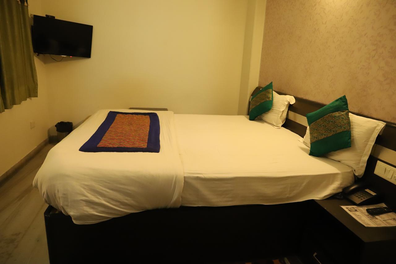 Airport Hotel Aerocity Inn Νέο Δελχί Εξωτερικό φωτογραφία