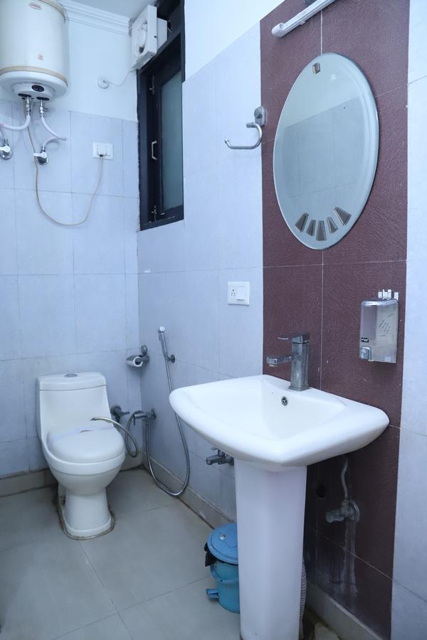 Airport Hotel Aerocity Inn Νέο Δελχί Εξωτερικό φωτογραφία